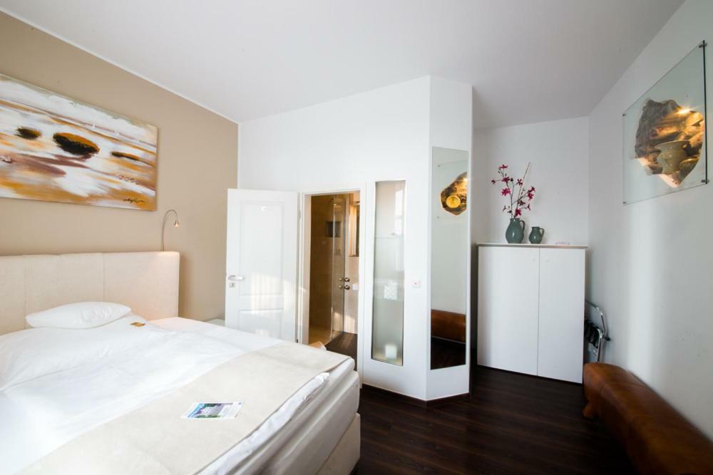 Landhotel Alte Toepferei Duisburg Eksteriør bilde